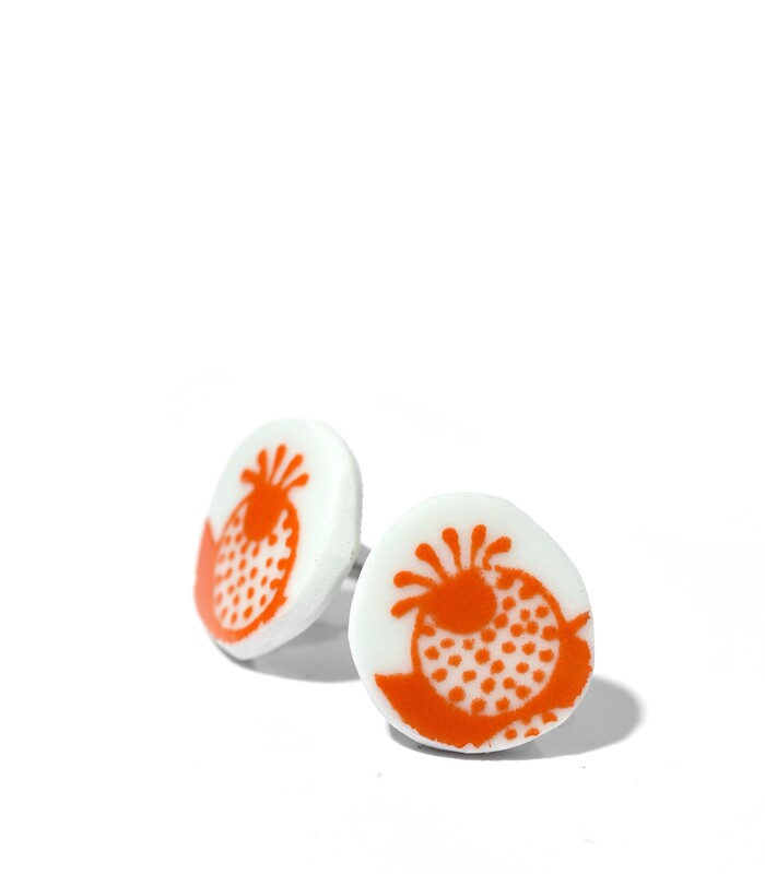 Серьги гвоздики оранжевые круглые  из посуды (upcycle) керамические